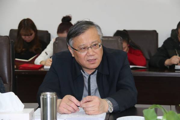 增強(qiáng)使命感和責(zé)任感，積極作為，為實(shí)現(xiàn)“十三五”良好開局而努力奮斗